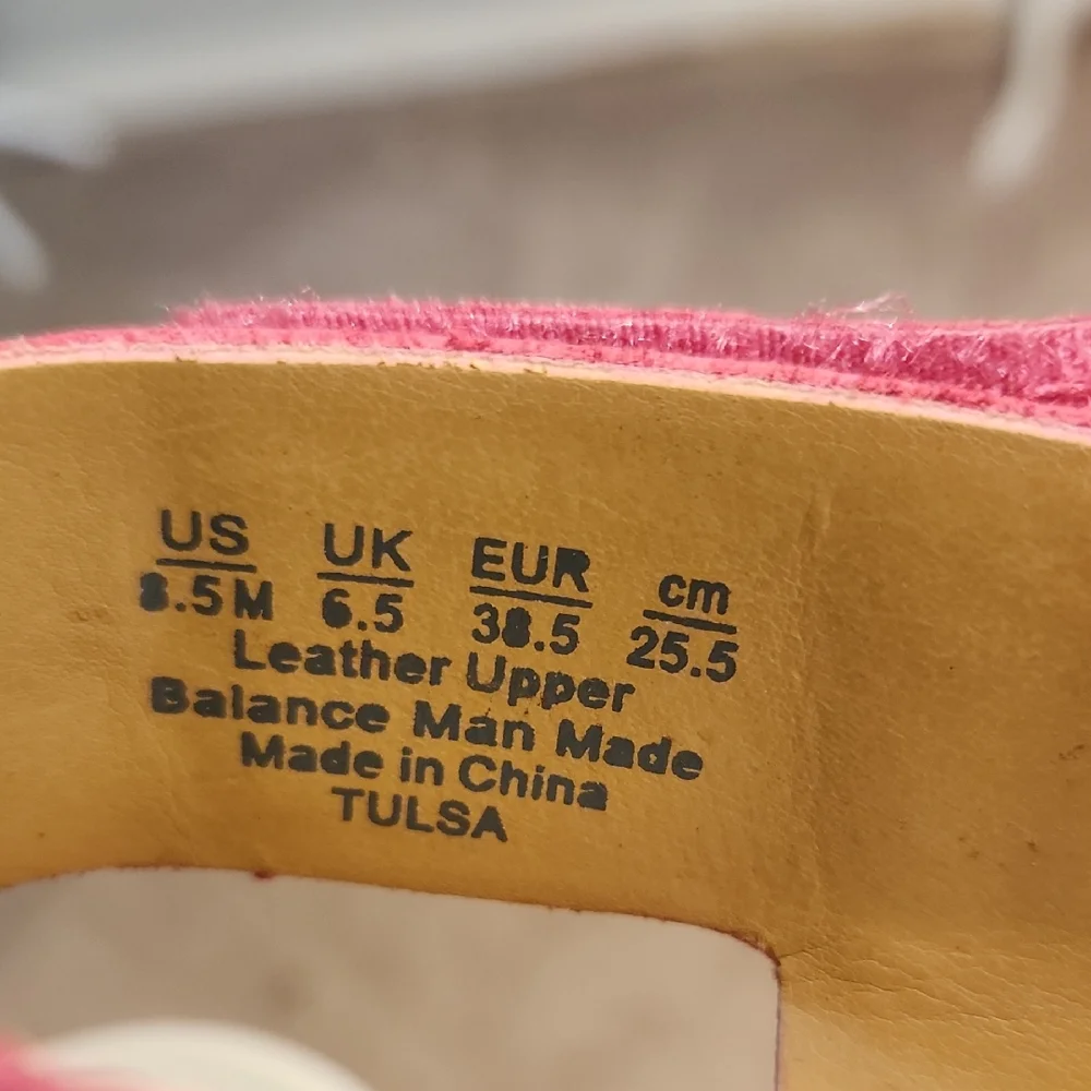 PRACTICALLY NEW FRANCO SARTO PINK LEATHER WEDGE ESPIDRILLE SANDALS SIZE 8.5